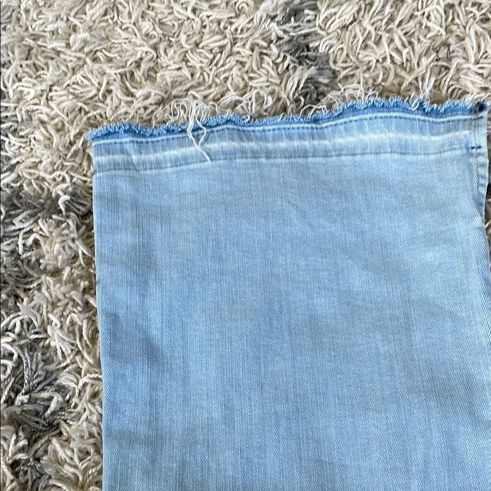 Frame Denim Sky Blue Cropped Jeans - Picture 3 of 6
